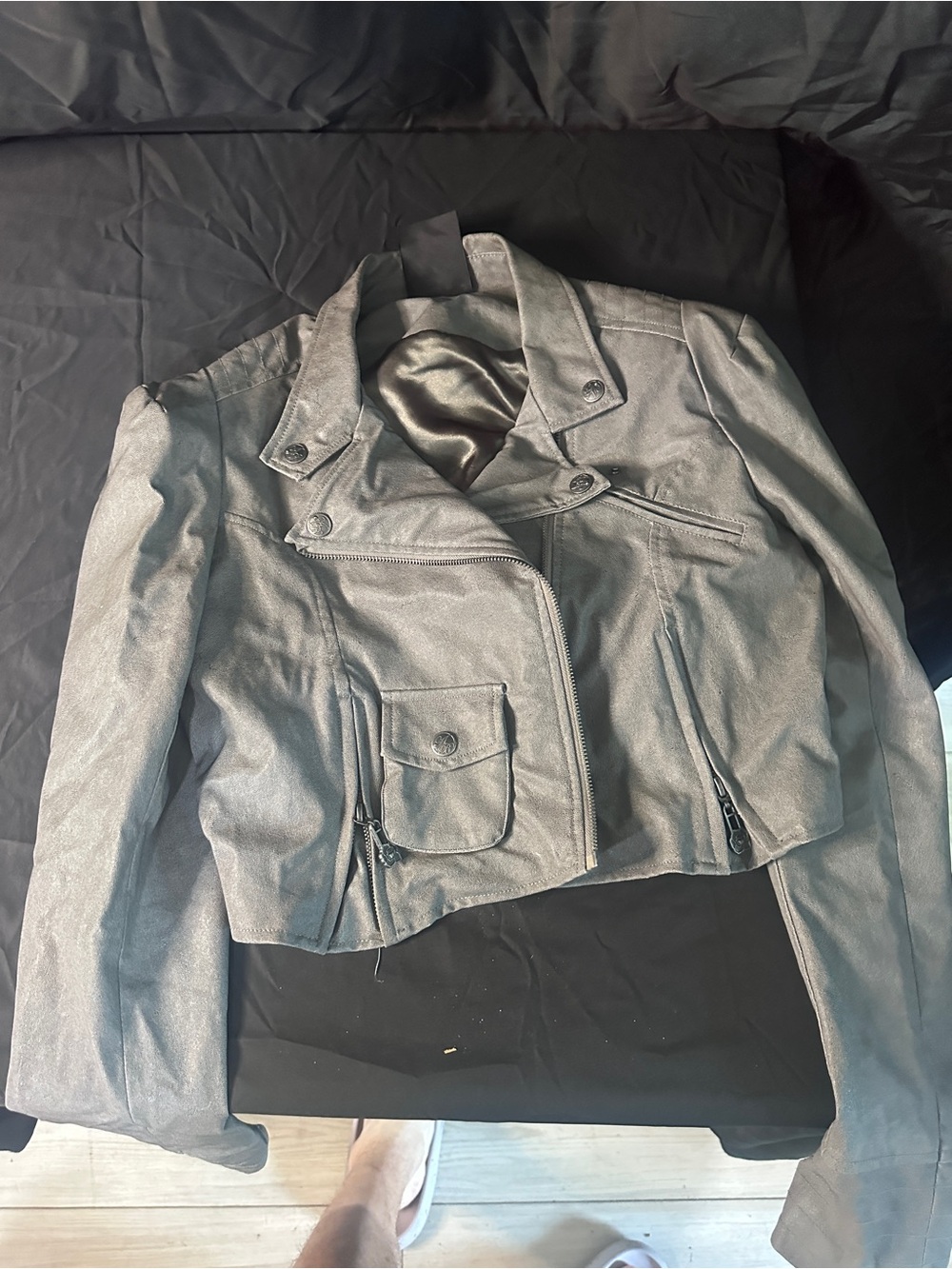 Womens Jacket - Modern Cropped Biker Style-Apple bottoms size XS-#637